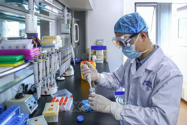 Những bệnh nhân COVID-19 thầm lặng vẫn có khả năng phát tán virus-1