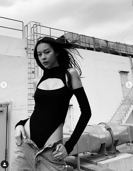 Hai lần đụng hàng, Chi Pu - Phí Phương Anh đều kẻ tám lạng - người nửa cân-6