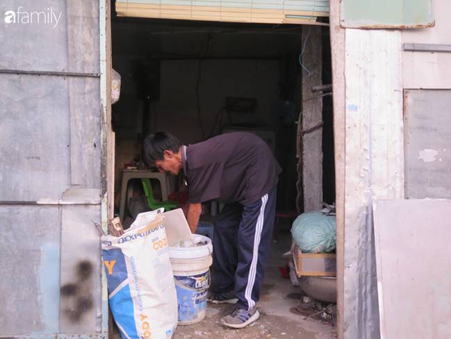 Tâm sự người đàn ông khuyết tật cả 2 tay, ngày ngày bán phế liệu nuôi 2 cháu sinh đôi cùng mẹ già 91 tuổi: Tôi không dám chết-11