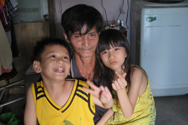 Cô gái 26 tuổi mắc bệnh Down bị bỏ rơi 20 năm nay lại gặp tai nạn lâm nguy, bệnh viện khẩn cầu cộng đồng giúp đỡ-9