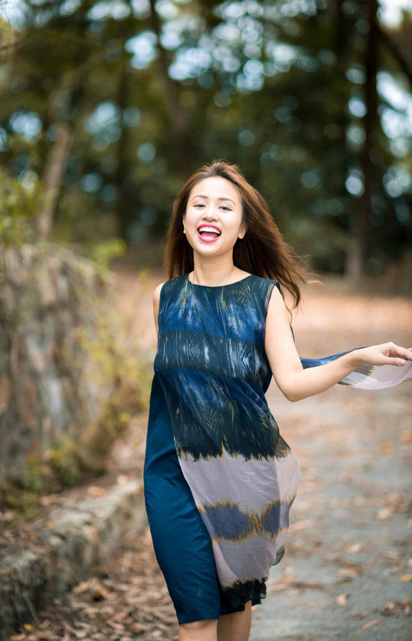 Nhan sắc tuổi 35 gợi cảm của Vân Hugo, nữ diễn viên sắp kết hôn lần 2-4