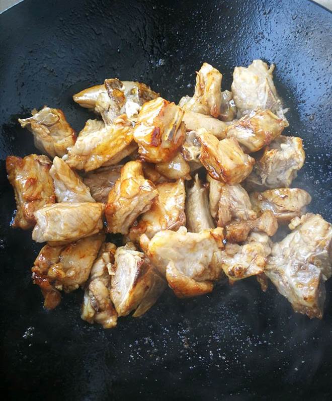 Cả nhà đang chán cơm vì nóng, nhìn thấy sườn xào chua ngọt kiểu này lại đòi ăn ngay-5