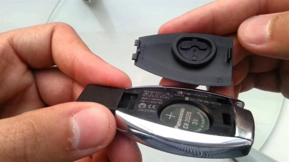 Những lỗi thường gặp với chìa khoá thông minh ô tô và cách khắc phục-1