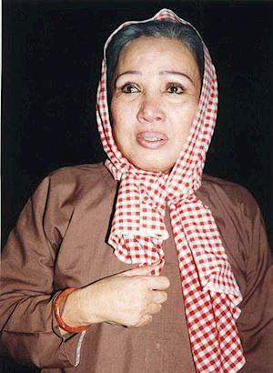 Nghệ sĩ Hồng Nga: Chúng bắt tôi phải hầu hạ, nấu cơm bưng tận miệng, bóc cam dâng tận nơi-3