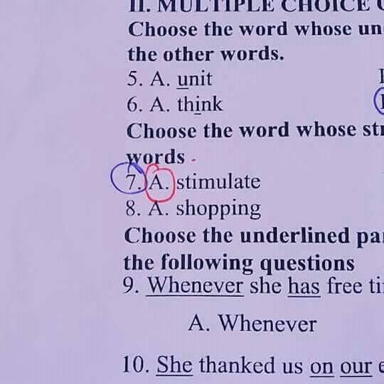 Sắp hết giờ kiểm tra, cô nhẹ nhàng nhắc các em còn 1 phút nữa và cái kết khiến ai thấy cũng phải cười chảy nước mắt-6