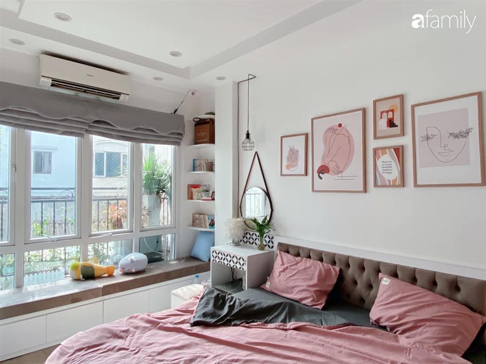 Vì chiều vợ, ông chồng tại Hà Nội tự tay cải tạo lại phòng ngủ 15m² với chi phí gần 20 triệu theo gam hồng nữ tính-4