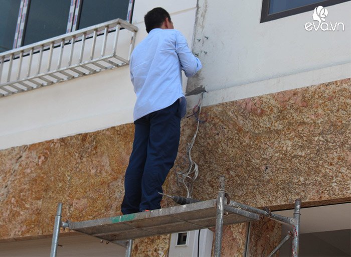 Hà Nội nắng nóng 40 độ: Làm từ 5h sáng, 9h đã thở dốc muốn ngất ngay tại chỗ làm-3