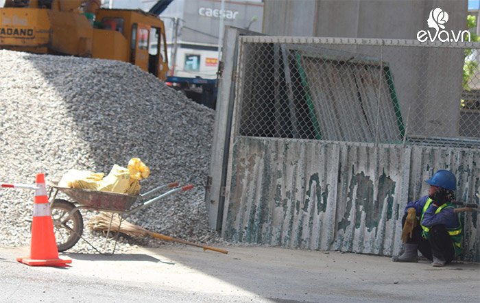 Hà Nội nắng nóng 40 độ: Làm từ 5h sáng, 9h đã thở dốc muốn ngất ngay tại chỗ làm-4