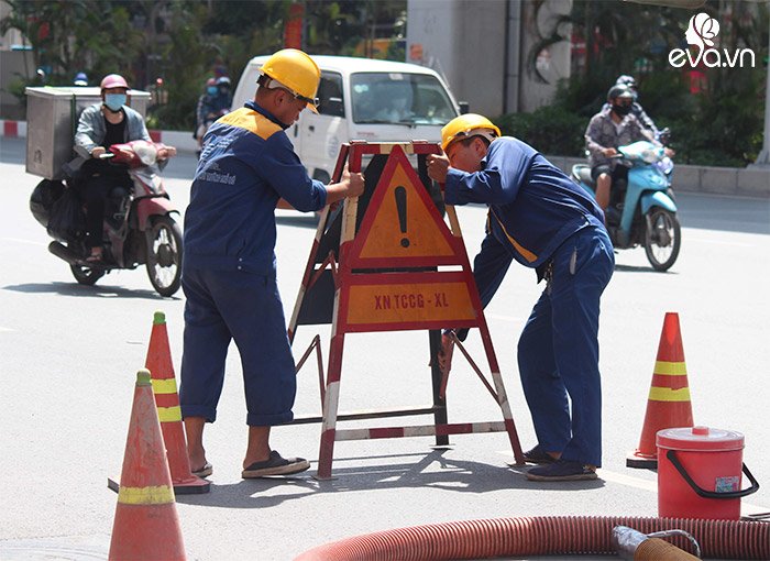 Hà Nội nắng nóng 40 độ: Làm từ 5h sáng, 9h đã thở dốc muốn ngất ngay tại chỗ làm-16