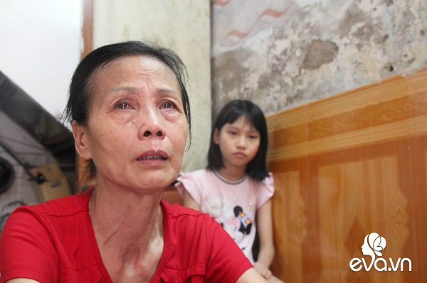 Ánh mắt sau song sắt của 3 đứa trẻ không được đến trường, không được khai sinh giữa Hà Nội-7