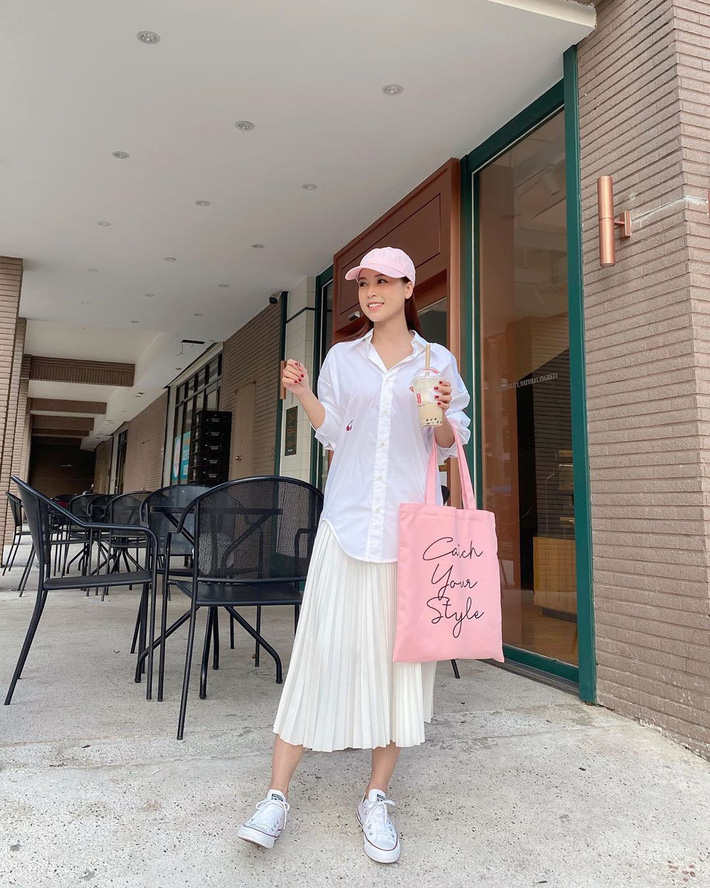 11 set đồ mát mẻ sành điệu nhưng lại đơn giản level max” của sao Việt, chị em muốn copy chỉ là chuyện nhỏ!-6