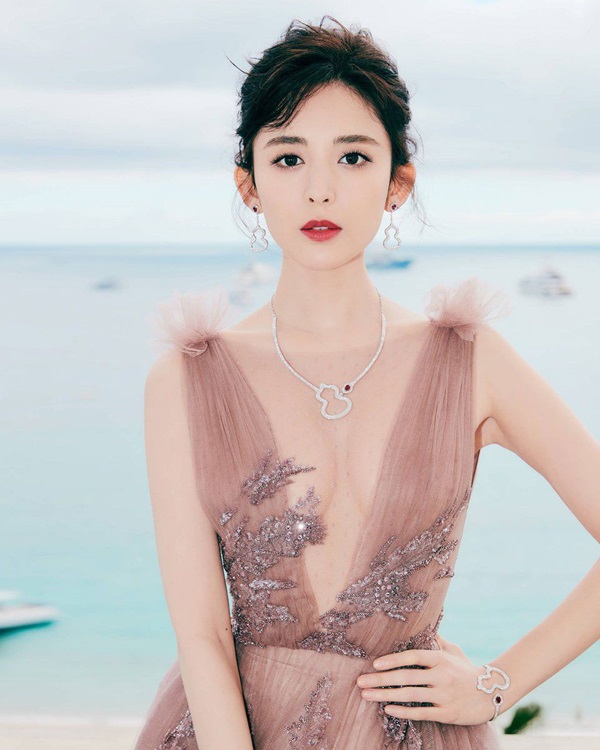 15 ngày nữa thôi, 3 con giáp này được quý nhân đưa đường, tài danh rực sáng-2