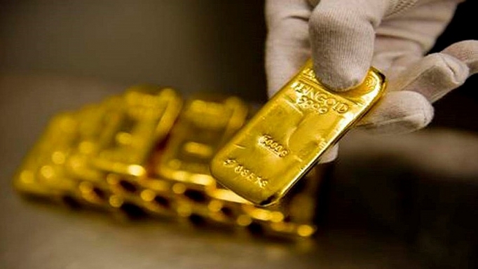Giá vàng hôm nay 23/5: Bất an bán tháo, giá giảm mạnh-1