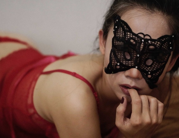 Chàng trai quyết định chia tay đúng ngày lễ Tình yêu vì biết bí mật thực sự của việc bạn gái từ chối nhìn vào chỗ nhạy cảm-1