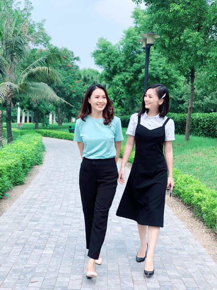 Ngoài đời khác hẳn trên phim: Khó nhận ra Hồng Diễm Hoa Hồng Trên Ngực Trái với style sang chảnh hết nút, sở hữu cả loạt đồ hiệu đắt đỏ-2