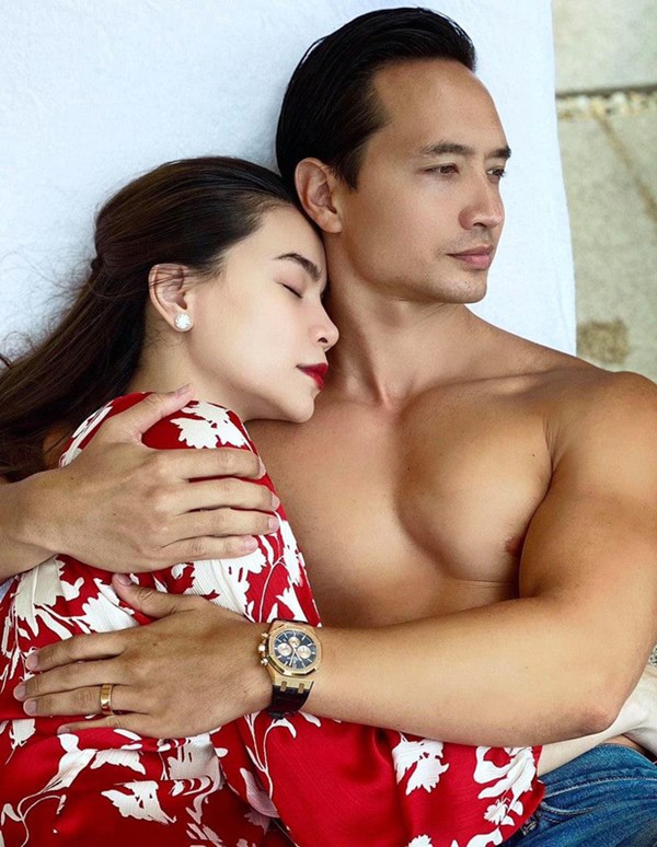 Hà Hồ - Kim Lý cùng đeo nhẫn ngón áp út, có khi nào đám cưới sắp diễn ra?-1