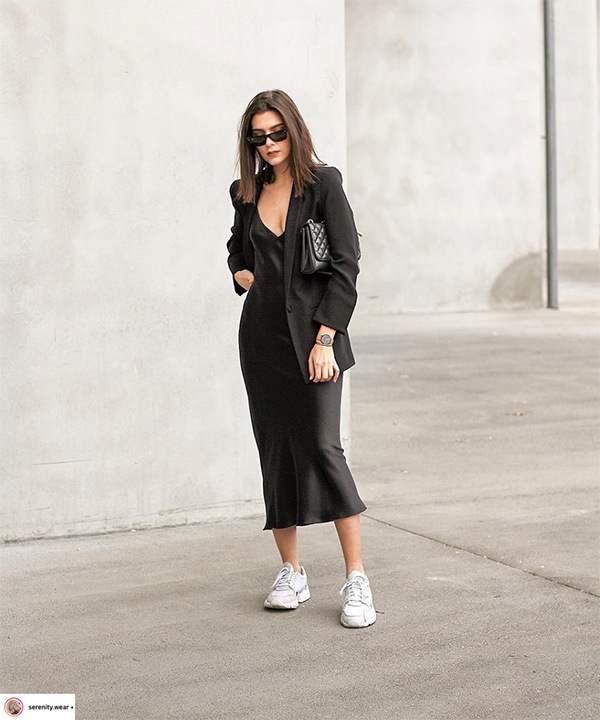 Về thăm ba, Thuý Vi diện váy dài kín chân, cách chọn màu đã cộng cho hotgirl cả vài tuổi-12