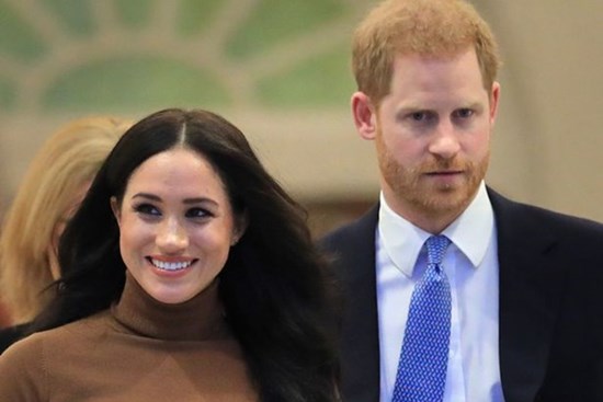Bị hoàng gia Anh lạnh nhạt, Meghan Markle vớt vát danh tiếng bằng chiêu thức quen thuộc nhưng nhận cái kết không thể tệ hơn