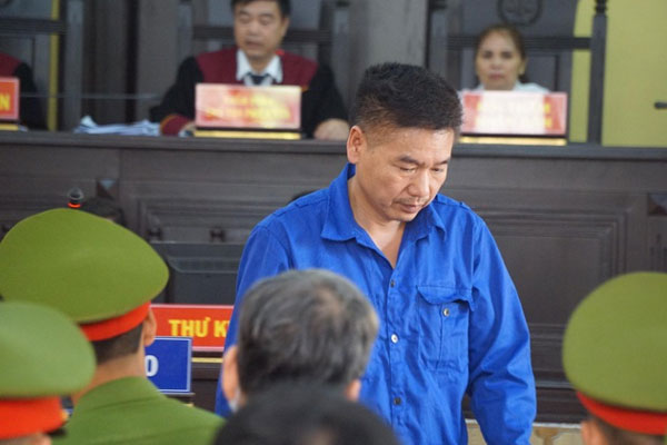 Trưởng phòng Khảo thí Sở GD&ĐT Sơn La bị đề nghị mức án 25 năm tù về tội nâng điểm và nhận hối lộ hơn 1 tỷ đồng-6