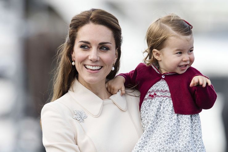 Hé lộ bí quyết nuôi dạy con hoàng gia của Công nương Kate Middleton, bố mẹ nào cũng ước giá như mình biết được sớm hơn-1