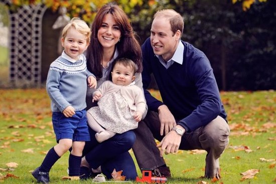 Hé lộ bí quyết nuôi dạy con hoàng gia của Công nương Kate Middleton, bố mẹ nào cũng ước