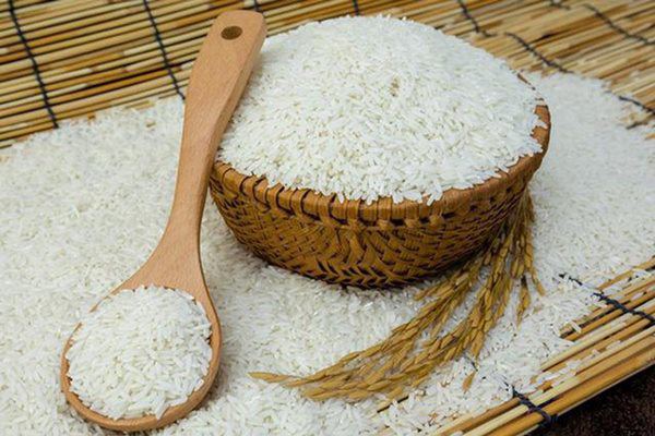 Tại sao nhà giàu không dùng thùng nhựa đựng gạo? Lý do khiến bạn bất ngờ-1