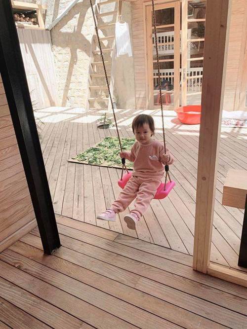 Yêu con gái như đại gia Đức An: Mới sinh tặng biệt thự, lớn chút có phòng đồ chơi riêng-2