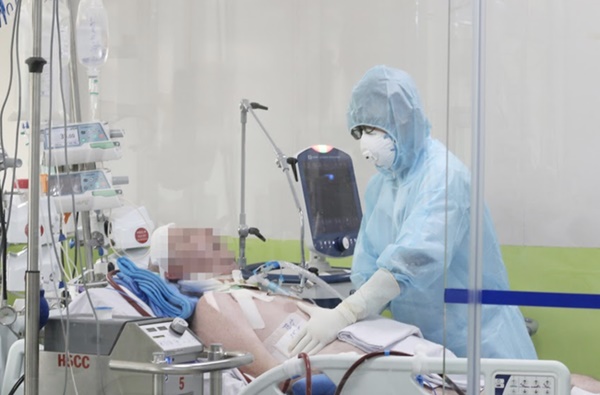 Thông tin mới nhất tình hình sức khoẻ bệnh nhân số 91: Có tình trạng suy giảm miễn dịch, tổn thương thận cấp-1