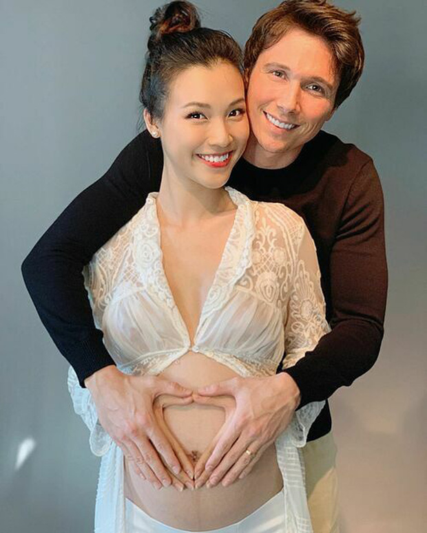 Khối tài sản của hội mỹ nhân Vbiz sinh con năm Chuột vàng: Ở nhà sang đi xế xịn, choáng nhất nữ ca sĩ chi 21 tỷ mua trang sức-34