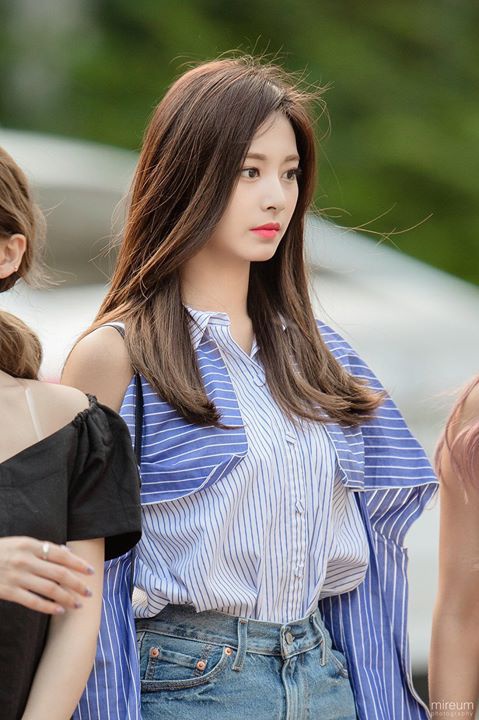 5 mỹ nhân đẹp nhất thế giới ngoài đời ăn mặc thế nào?-19