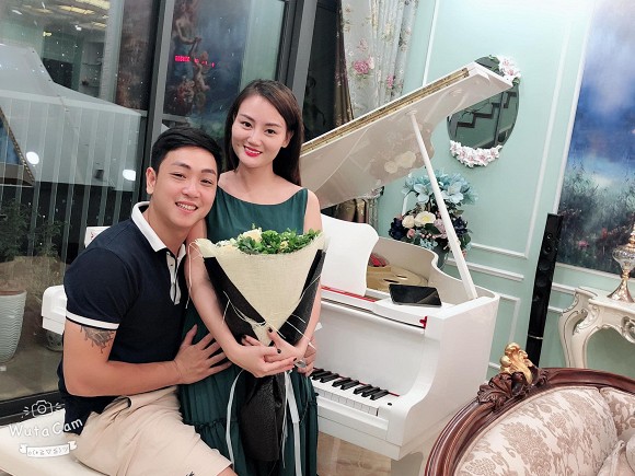 Bị ca sĩ Phương Thúy tố cướp chồng, tình mới của diễn viên Phùng Cường lên tiếng-1