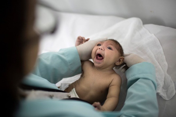 Phát hiện 1 nam thanh niên ở Đà Nẵng mắc virus Zika: Bệnh Zika nguy hiểm ra sao và lây qua những con đường nào?-3