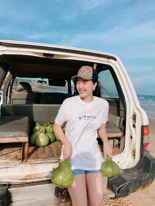 Xuất thân trâm anh thế phiệt lại lấy chồng giàu, Bảo Thy khoe khu đất biển mới ở Phan Thiết-1