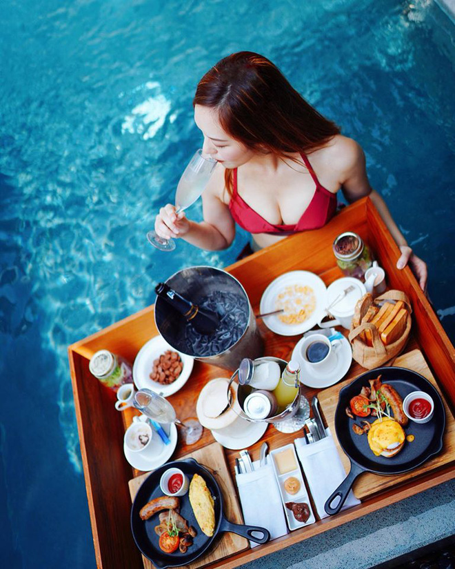 Hoa hậu Hong Kong hẹn hò thiếu gia sòng bạc Macau: Gia thế khủng và gợi cảm cỡ nào?-9