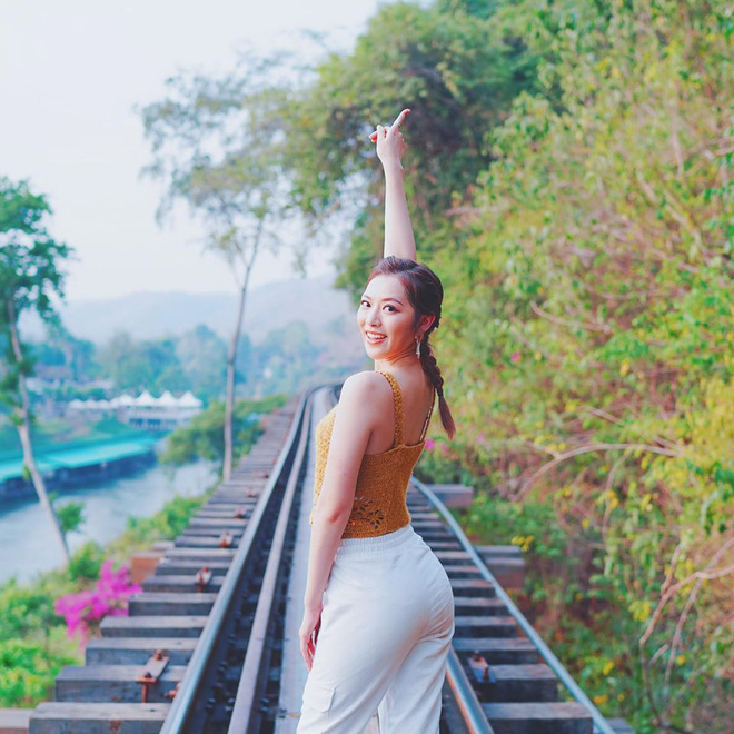 Hoa hậu Hong Kong hẹn hò thiếu gia sòng bạc Macau: Gia thế khủng và gợi cảm cỡ nào?-18