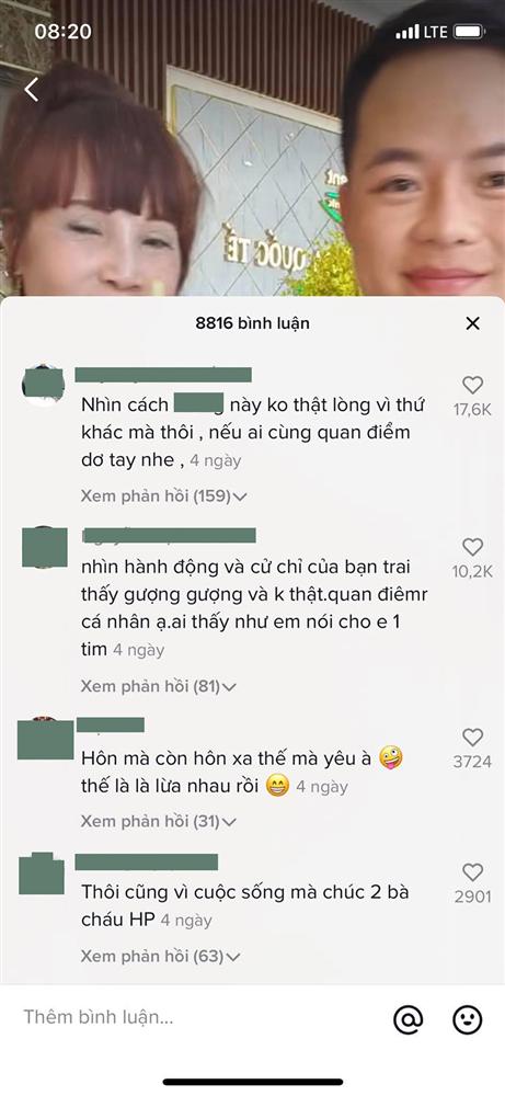 Không uống chung cốc, hôn cũng hời hợt, chồng 28 tuổi bị nghi đang gồng khi cưới vợ 63 ở Cao Bằng-2