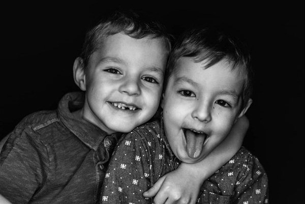 Chồng đã chặt tay tôi - tiếng kêu xé lòng và câu chuyện của người vợ xinh đẹp rơi vào bi kịch vì thói ghen tuông mù quáng của chồng-1