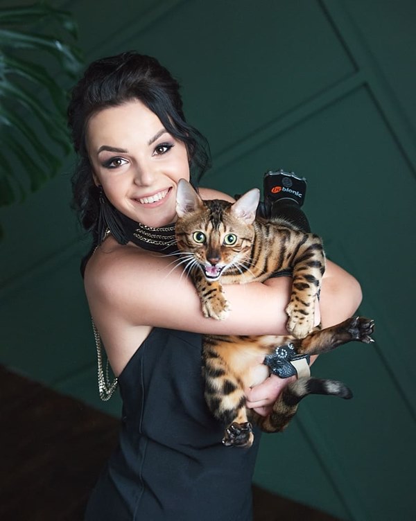 Chồng đã chặt tay tôi - tiếng kêu xé lòng và câu chuyện của người vợ xinh đẹp rơi vào bi kịch vì thói ghen tuông mù quáng của chồng-5