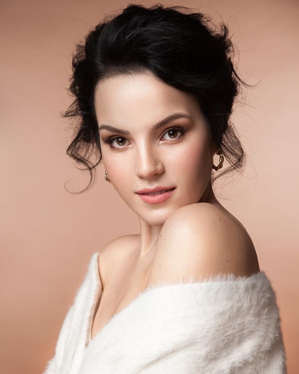 Chồng đã chặt tay tôi - tiếng kêu xé lòng và câu chuyện của người vợ xinh đẹp rơi vào bi kịch vì thói ghen tuông mù quáng của chồng-8