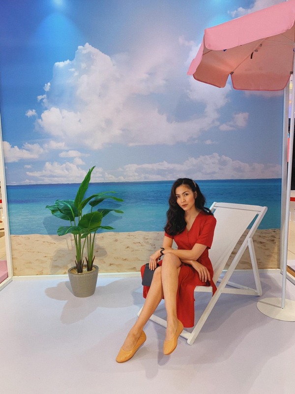 Làm dâu gia đình trâm anh thế phiệt, Tăng Thanh Hà quanh năm vẫn mang dép lào như thôn nữ-13