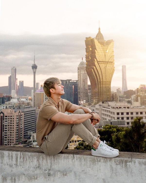 Cận cảnh công trình để đời nhất của ông trùm” sòng bạc Macau vừa qua đời: Toà nhà hình búp sen vàng khổng lồ, hình check-in ngập tràn MXH-6