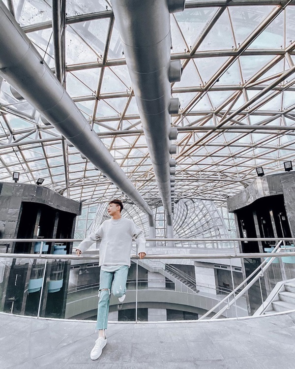 Cận cảnh công trình để đời nhất của ông trùm” sòng bạc Macau vừa qua đời: Toà nhà hình búp sen vàng khổng lồ, hình check-in ngập tràn MXH-13