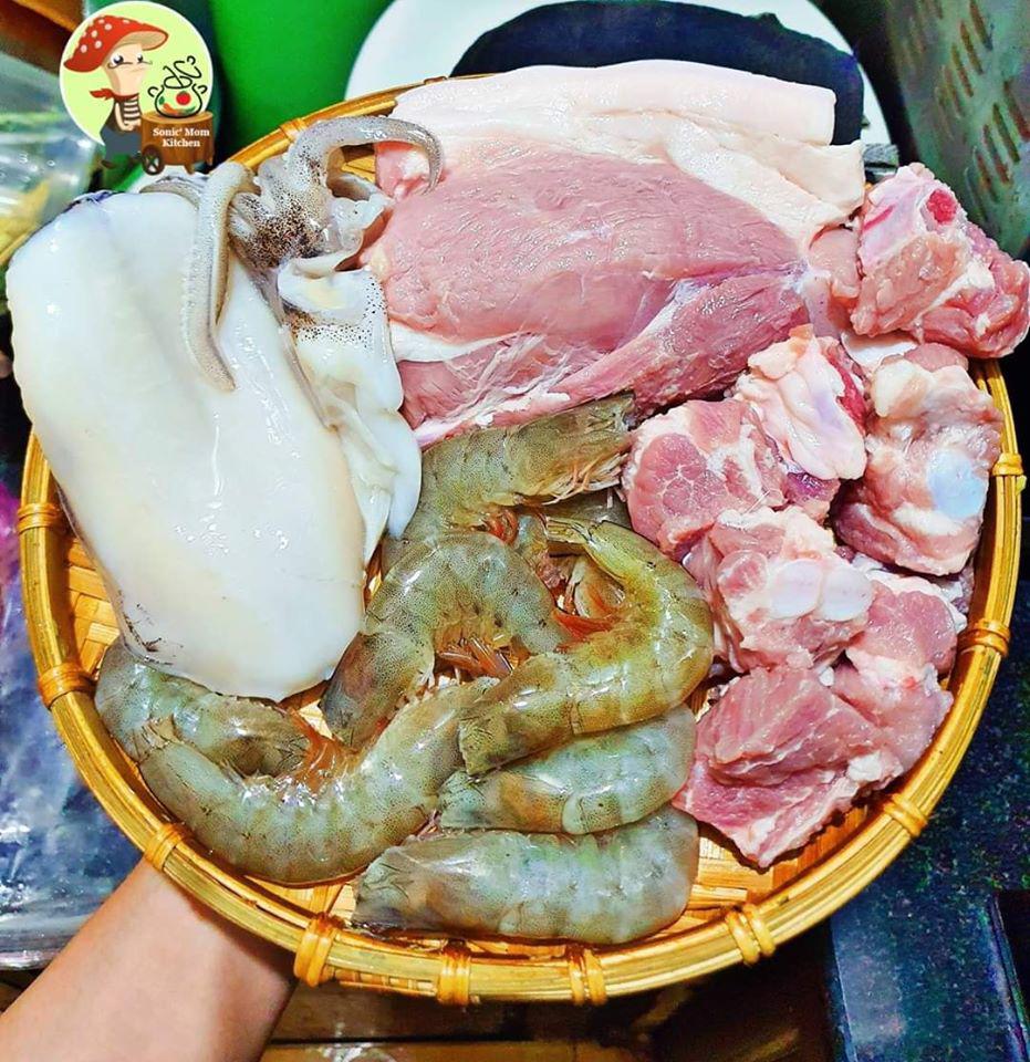 Chỉ nấu cơm 2 bữa/tuần, lại thích bày món ăn lên mẹt, 9X khiến chồng tăng cân đều mỗi tháng-7