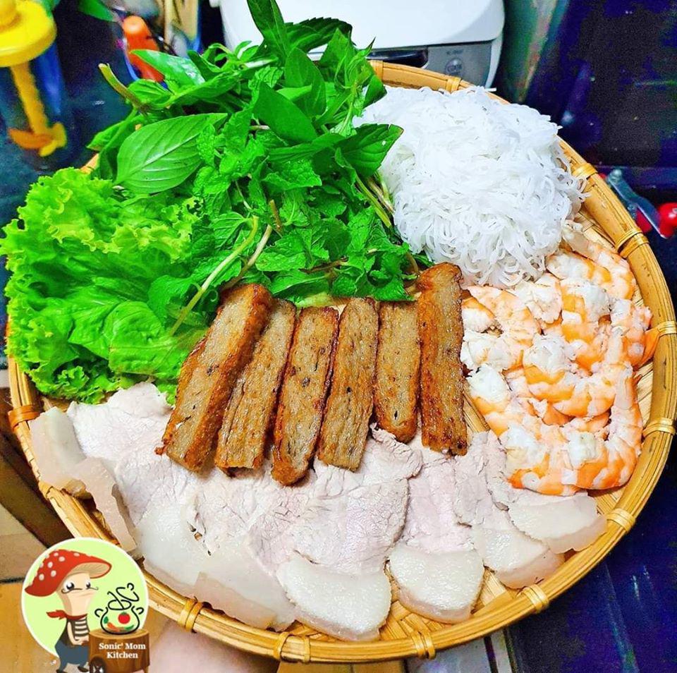 Chỉ nấu cơm 2 bữa/tuần, lại thích bày món ăn lên mẹt, 9X khiến chồng tăng cân đều mỗi tháng-14