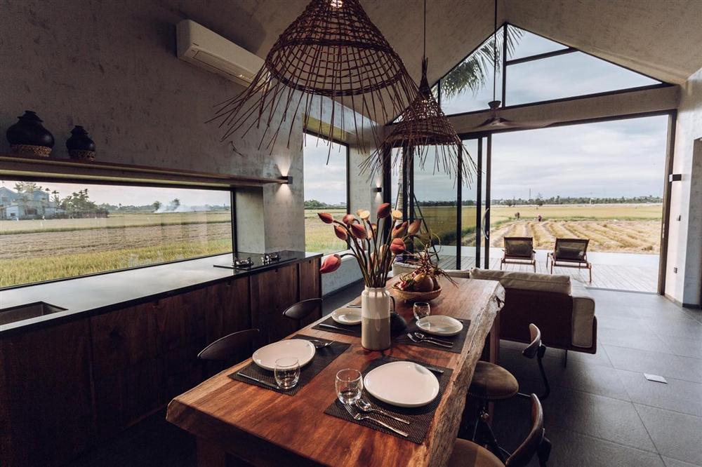 Ngôi nhà cấp 4 nhìn qua thì tưởng bình thường nhưng bên trong lại khiến bạn không thể tin vào mắt mình ở Hội An-13