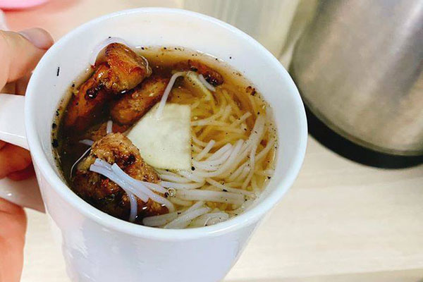 Clip: Khoảnh khắc tài xế say xỉn hất CSGT lên nắp capo rồi tăng ga chạy trốn khiến tất cả thót tim-1