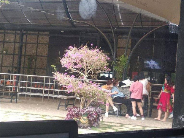 Đã cố tình tránh chụp ảnh chung nhưng Ninh Dương Lan Ngọc và Chi Dân vẫn bị lộ đang đi Đà Lạt cùng nhau-2