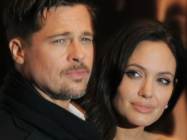 Netizen xôn xao vì ảnh Angelina Jolie - Brad Pitt vi vu ở TP.HCM 14 năm trước, choáng trước nhan sắc cặp đôi ngoài đời-10