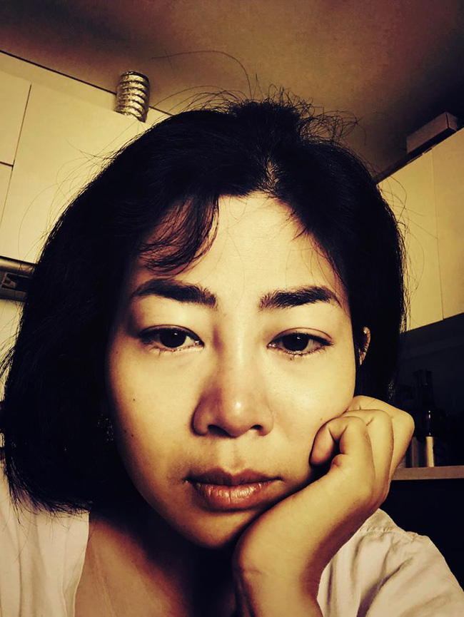 Xót xa hình ảnh 2 tháng trước của Mai Phương, đôi mắt ngấn lệ nhìn mà quặn lòng-1