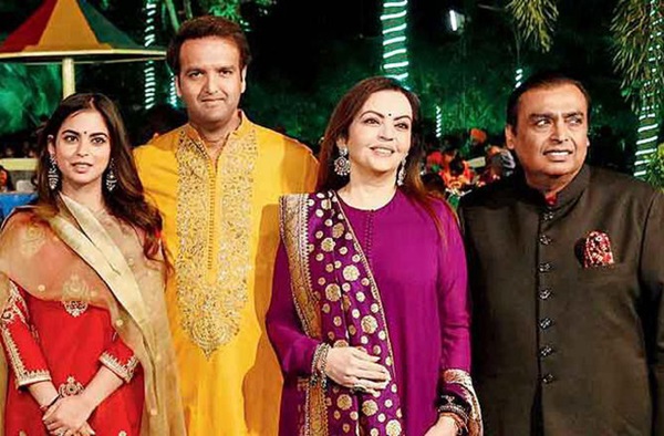 Chàng rể quý của gia tộc giàu nhất châu Á: Gia thế đáng nể, tài năng xuất chúng và còn được lòng cả nhà vợ-5